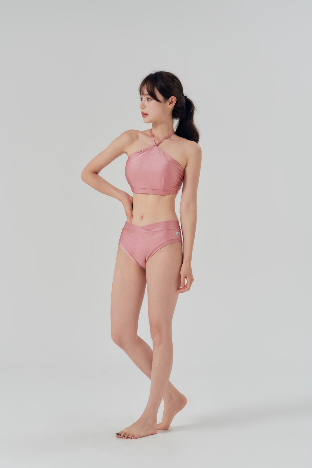 Swimsuit/Underwear Model Wearing Image-S7L3